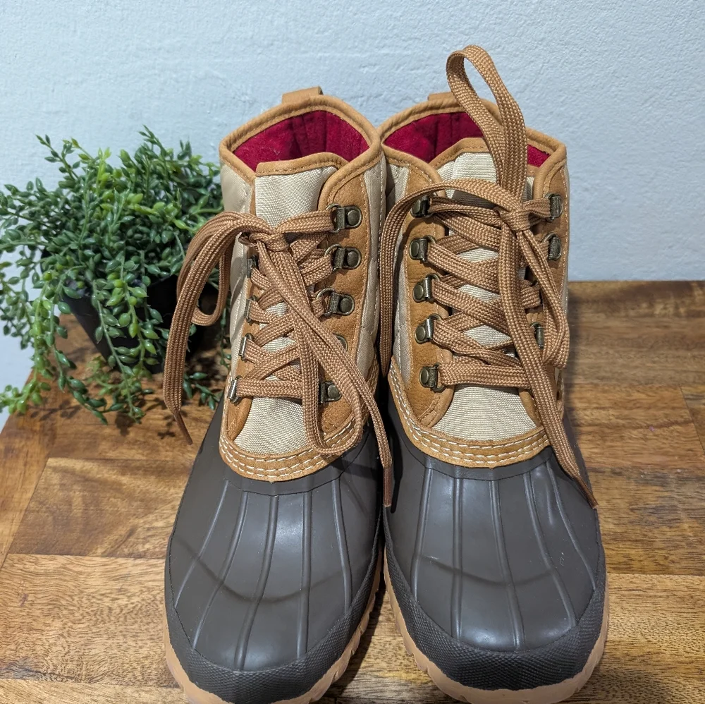 J.crew Heritage duck boots in quilted nylon mens size 9‎